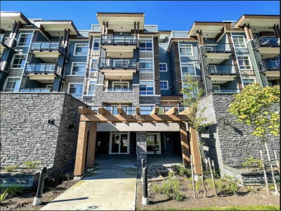 45562 AIRPORT Road | Chilliwack British Columbia | Slide Image One