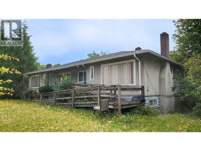 2578 GRANDVIEW Highway | Vancouver British Columbia | Slide Image Four