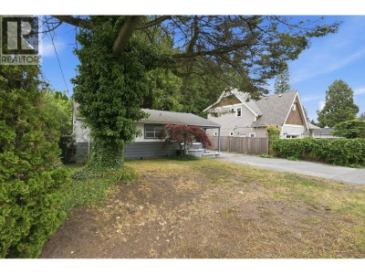 5857 16 Avenue | Delta British Columbia | Slide Image Two