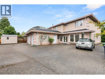 5080 LINFIELD Gate | Richmond British Columbia | Slide Image Two