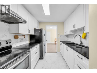 6220 MCKAY Avenue | Burnaby British Columbia | Slide Image Twenty-seven