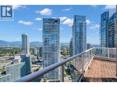 6220 MCKAY Avenue | Burnaby British Columbia | Slide Image Three