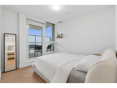 1342 JOHNSTON Road | White Rock British Columbia | Slide Image Twelve