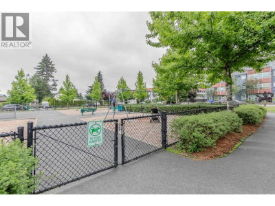 12040 222 Street | Maple Ridge British Columbia | Slide Image Twenty-eight
