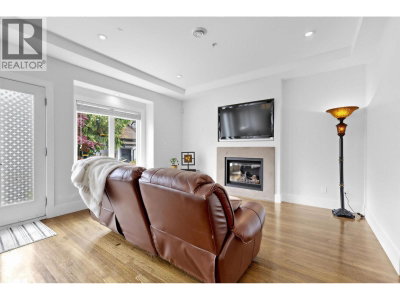 2922 41ST Avenue | Vancouver British Columbia | Slide Image Fourteen