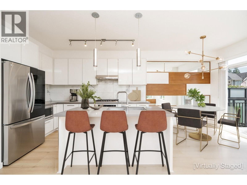 3400 DEVONSHIRE Avenue Coquitlam British Columbia, V3E 0L1 - 4 Bedrooms Condo For Sale