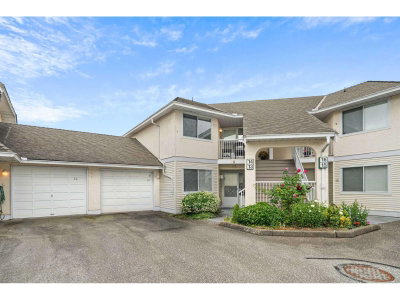 2475 EMERSON Street | Abbotsford British Columbia | Slide Image Two