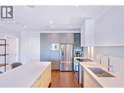 4578 PUGET Drive | Vancouver British Columbia | Slide Image Sixteen
