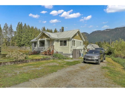 13028 STAVE LAKE Road | Mission British Columbia | Slide Image Three