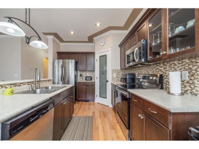 45715 SAFFLOWER Crescent | Chilliwack British Columbia | Slide Image Thirteen