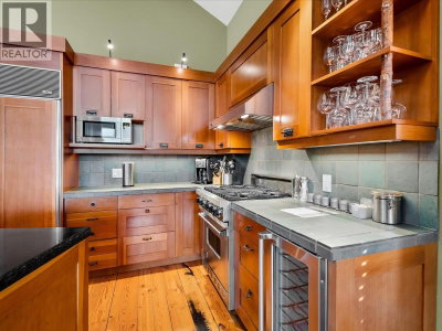 2300 NORDIC Drive | Whistler British Columbia | Slide Image Eight