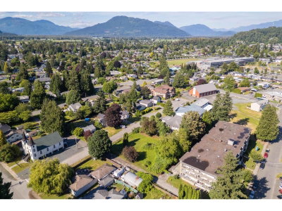 46130 CLEVELAND Avenue | Chilliwack British Columbia | Slide Image Eleven