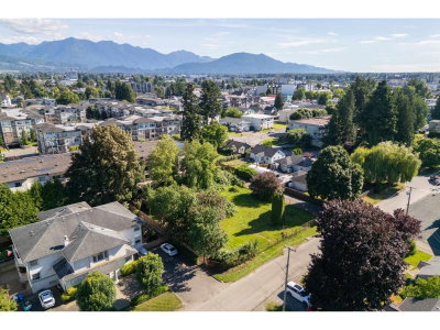 46130 CLEVELAND Avenue | Chilliwack British Columbia | Slide Image Fifteen