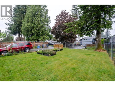654 LINTON Street | Coquitlam British Columbia | Slide Image Eleven