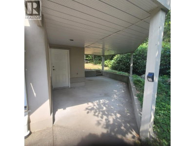 1421 MADRONA Place | Coquitlam British Columbia | Slide Image Thirty-seven