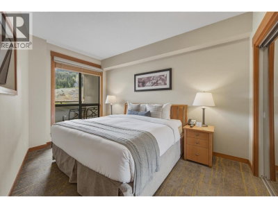 4320 SUNDIAL Crescent | Whistler British Columbia | Slide Image Seventeen