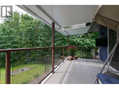 13055 238 Street | Maple Ridge British Columbia | Slide Image Twenty-six