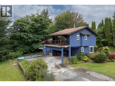 13055 238 Street | Maple Ridge British Columbia | Slide Image Nine