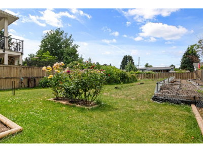 9239 MCNAUGHT Road | Chilliwack British Columbia | Slide Image Thirty-two