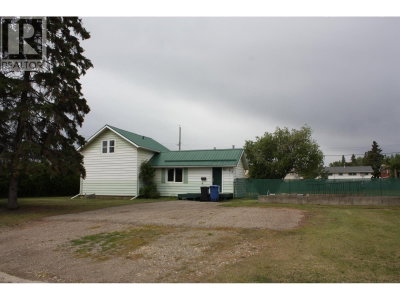 9503 95 Street | Fort St. John British Columbia | Slide Image Twenty-nine