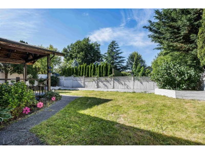 45617 WORTHINGTON Place | Chilliwack British Columbia | Slide Image Two