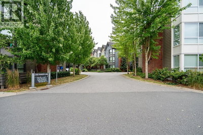 2380 RANGER Lane | Port Coquitlam British Columbia | Slide Image Six