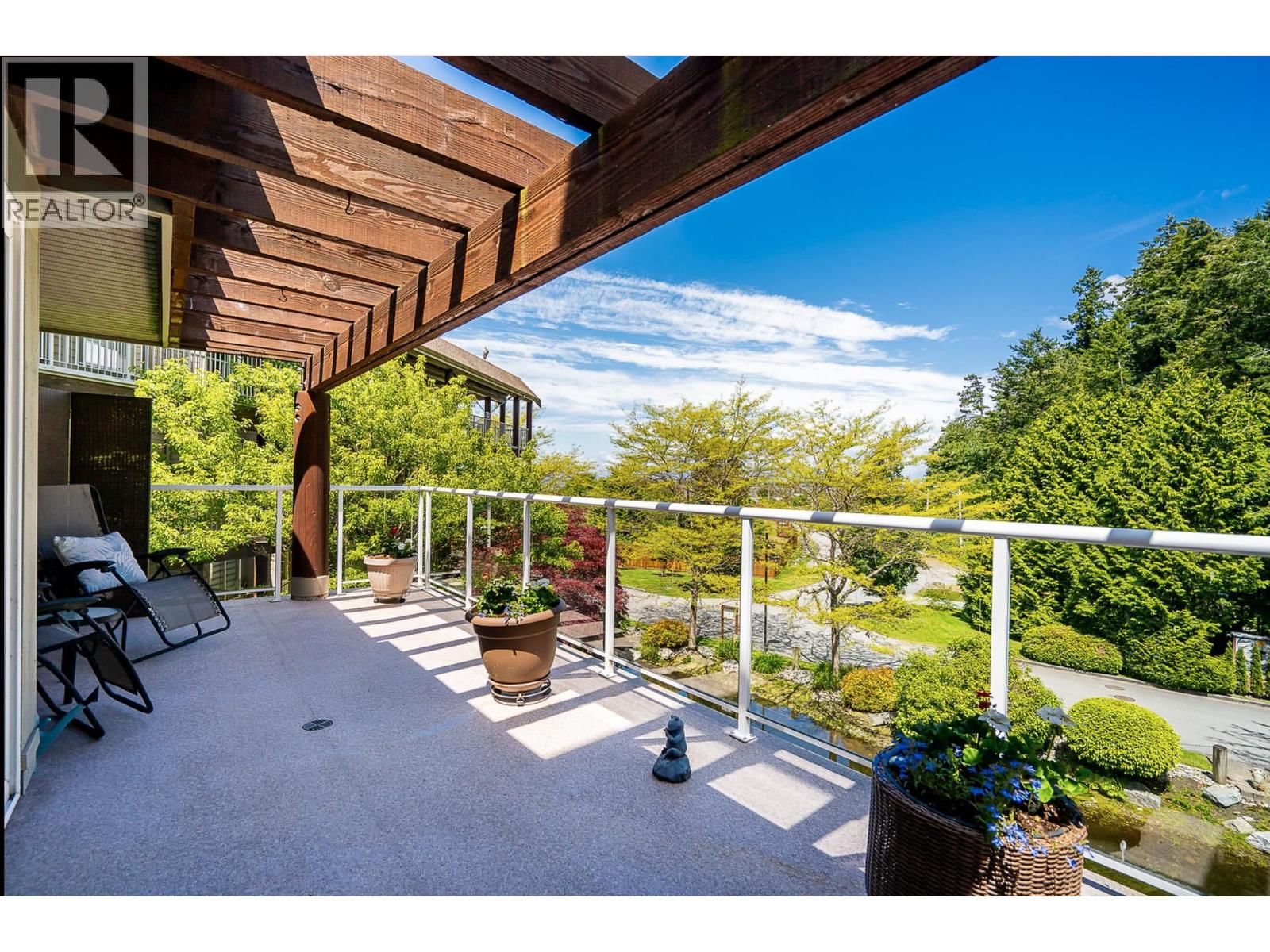 1120 TSATSU SHORES Drive, Delta, British Columbia V4M 4G3