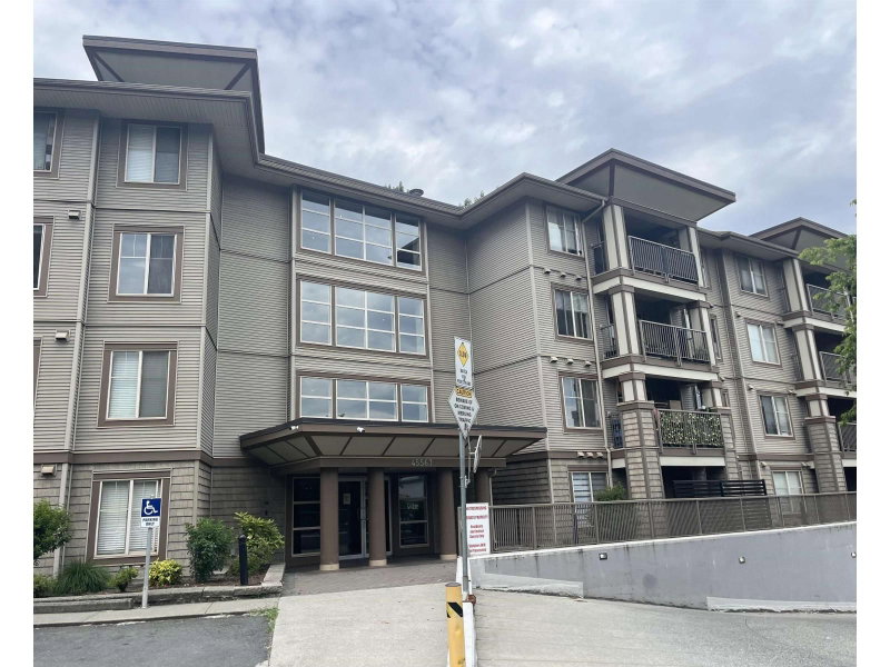 45567 YALE Road Chilliwack British Columbia, V2P 0B2 - 2 Bedrooms Condo For Sale