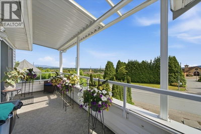 2893 DELAHAYE Drive | Coquitlam British Columbia | Slide Image Fifteen