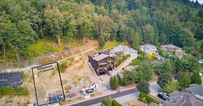 36228 SANDRINGHAM Drive | Abbotsford British Columbia | Slide Image Two