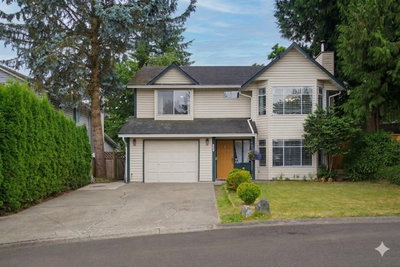 6079 173A Street | Surrey British Columbia | Slide Image Two