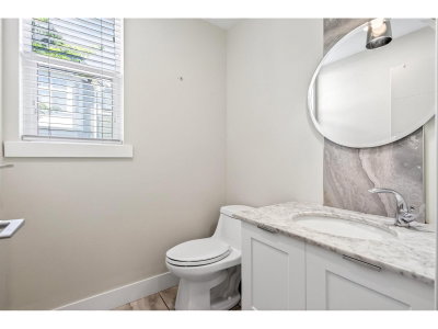 20852 77A Avenue | Langley British Columbia | Slide Image Ten