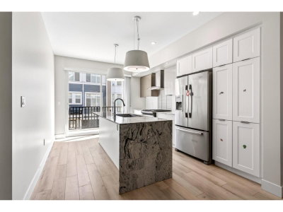 20852 77A Avenue | Langley British Columbia | Slide Image Two