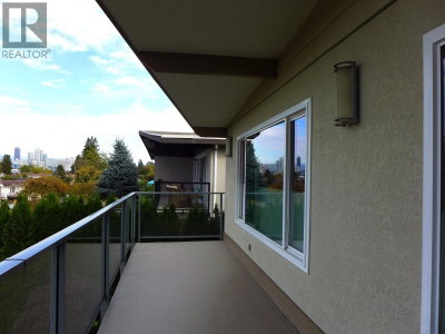 3014 14TH Avenue | Vancouver British Columbia | Slide Image Eleven