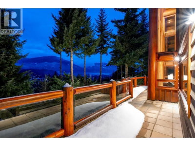 3826 SUNRIDGE Drive | Whistler British Columbia | Slide Image Thirty-four