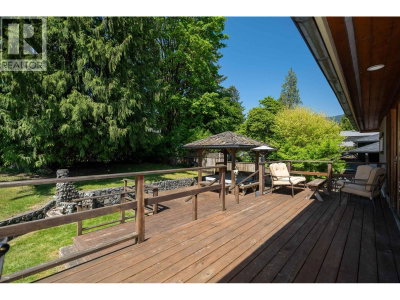 893 FRIAR Crescent | North Vancouver British Columbia | Slide Image Twenty-six
