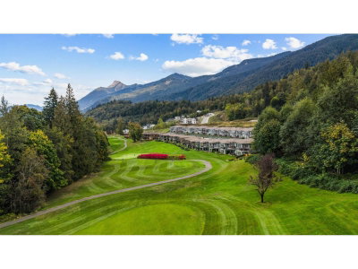 51096 FALLS Court | Chilliwack British Columbia | Slide Image Four