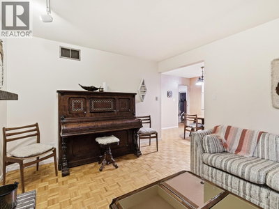 4288 CANDLEWOOD Drive | Richmond British Columbia | Slide Image Nine