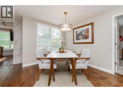 220 NEWPORT Drive | Port Moody British Columbia | Slide Image Fifteen