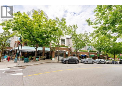 220 NEWPORT Drive | Port Moody British Columbia | Slide Image Twenty-seven