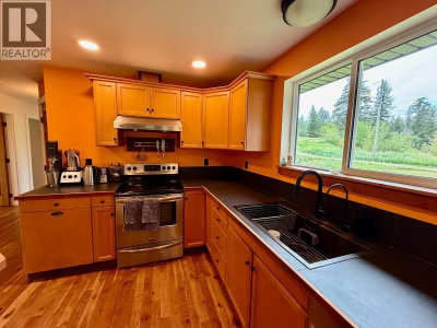 9811 MARGUERITE FERRY Road | Quesnel British Columbia | Slide Image Twenty-three