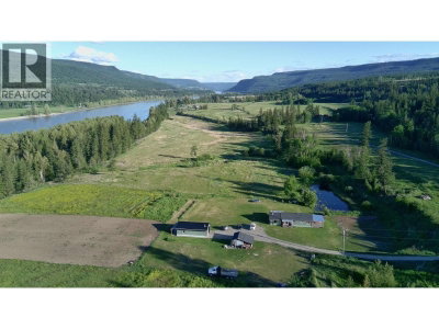 9811 MARGUERITE FERRY Road | Quesnel British Columbia | Slide Image Three