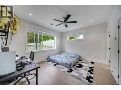 708 AUSTIN Avenue | Coquitlam British Columbia | Slide Image Twenty-two