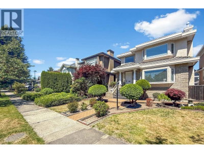 2755 20TH Avenue | Vancouver British Columbia | Slide Image Thirty-eight