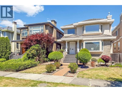 2755 20TH Avenue | Vancouver British Columbia | Slide Image Nine