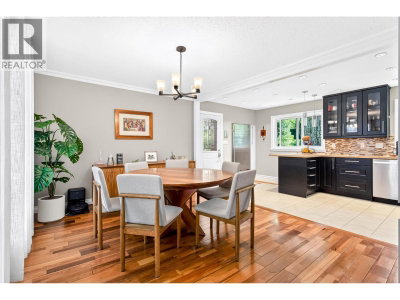148 ROE Drive | Port Moody British Columbia | Slide Image Eleven