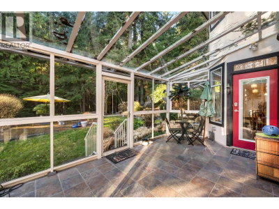 1522 WHITEBARK Place | Coquitlam British Columbia | Slide Image Thirty-two