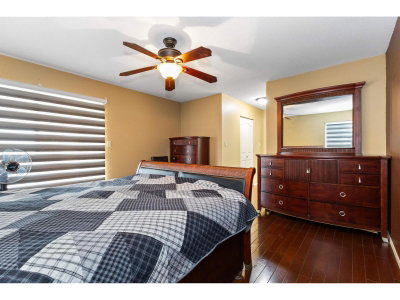 2930 EDGEHILL Avenue | Abbotsford British Columbia | Slide Image Three