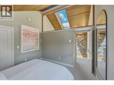 6117 EAGLE Drive | Whistler British Columbia | Slide Image Twenty-nine