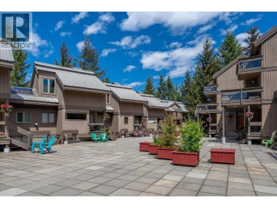 6117 EAGLE Drive | Whistler British Columbia | Slide Image Thirty-six